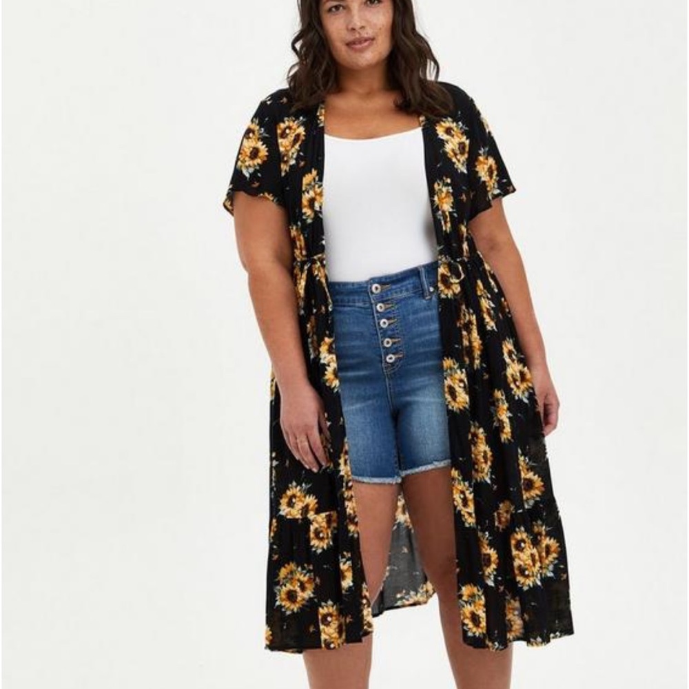Torrid Sunflower Crepe Tie-Front Kimono